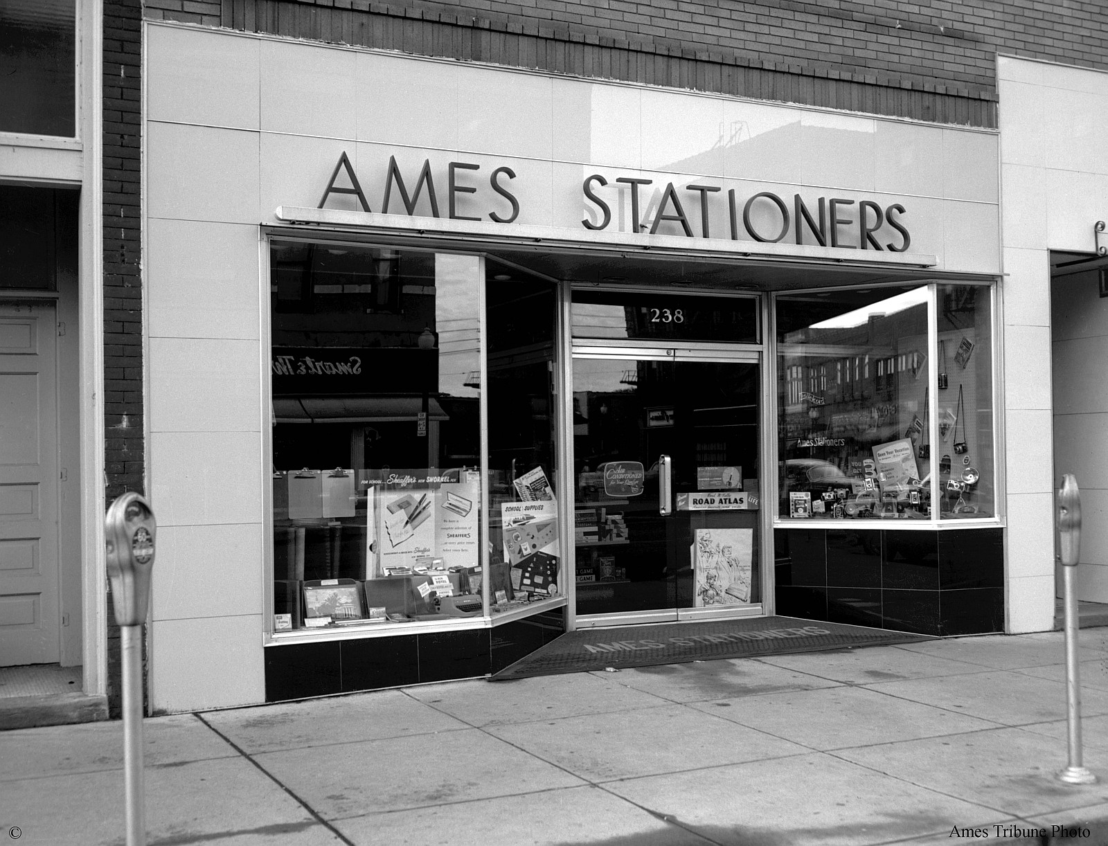 03_1954.08_ames_stationers_exterior_c.jpg