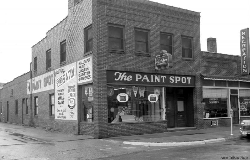 32_1954.10_paint_spot_store_exterior_c.jpg