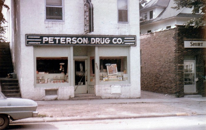 21_1963_peterson_drug_store_2816_west_street_ann_wharton_helt.jpg